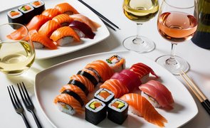 vinho e sushi saiba qual o melhor vinho para acompanhar sushi e comida japonesa 1